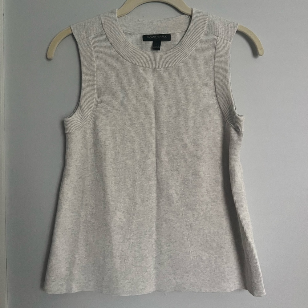 Banana Republic Sleeveless Top
